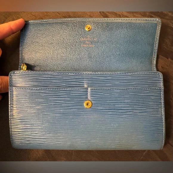 LV EPI Blue Leather Bifold Wallet - Picture 6 of 16
